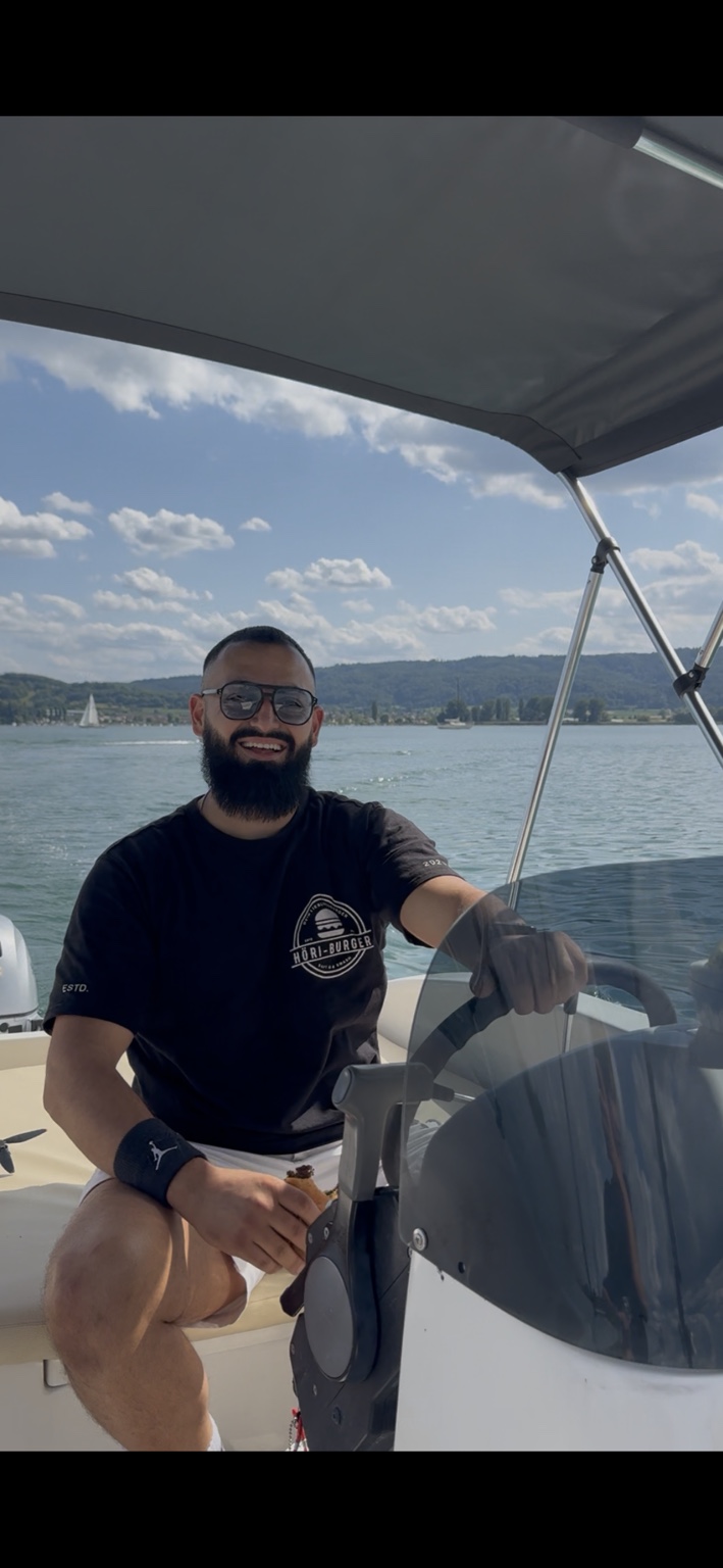 Ömer Korkut, Gründer von HÖRI BURGER, am Bodensee